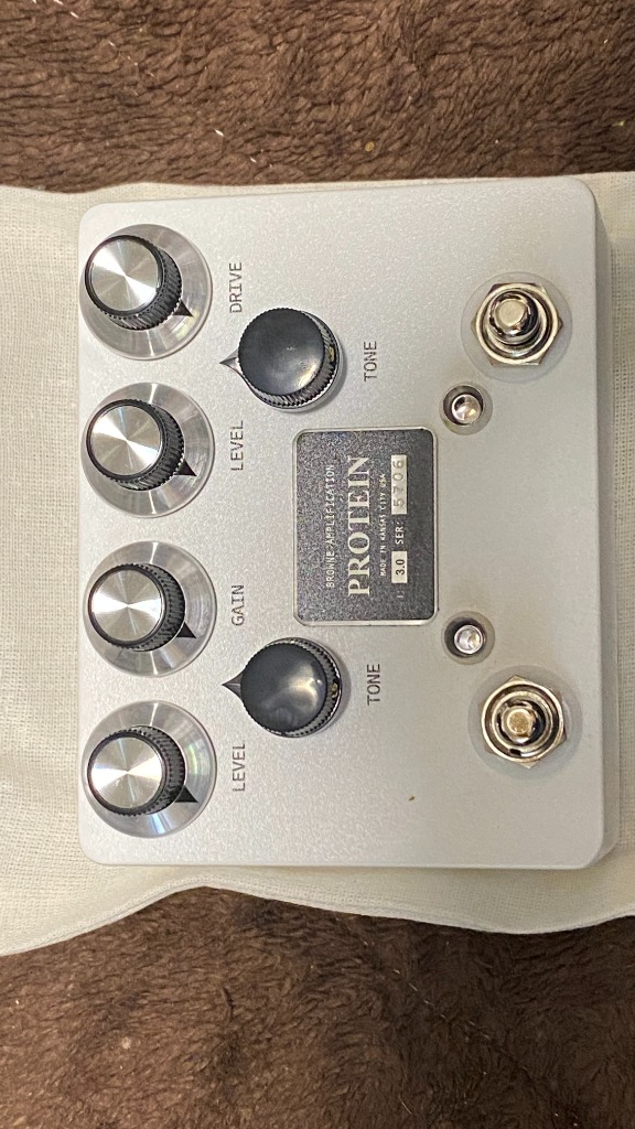 Browne Amplification PROTEIN DUAL OVERDRIVE V3 White オーバー