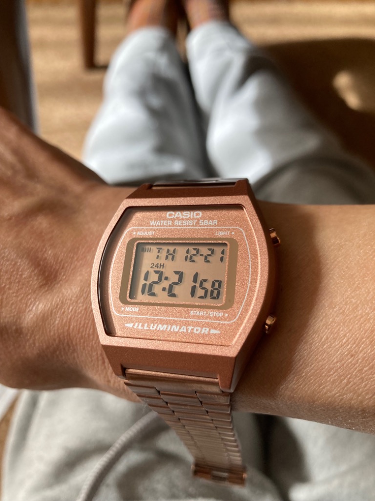 スタンダード デジタル 海外正規品 10年保証 日本未発売 CASIO