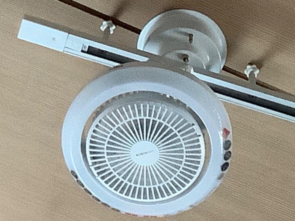 ドウシシャ サーキュライト メガシリーズ E26モデル 調色3段階 調光5