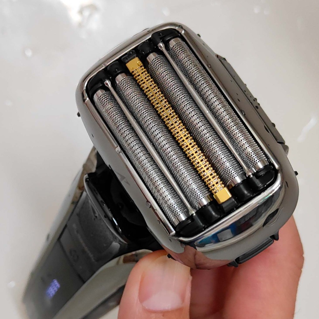 Panasonic ラムダッシュPRO 5枚刃 ES-LV9W-S （シルバー） ラム