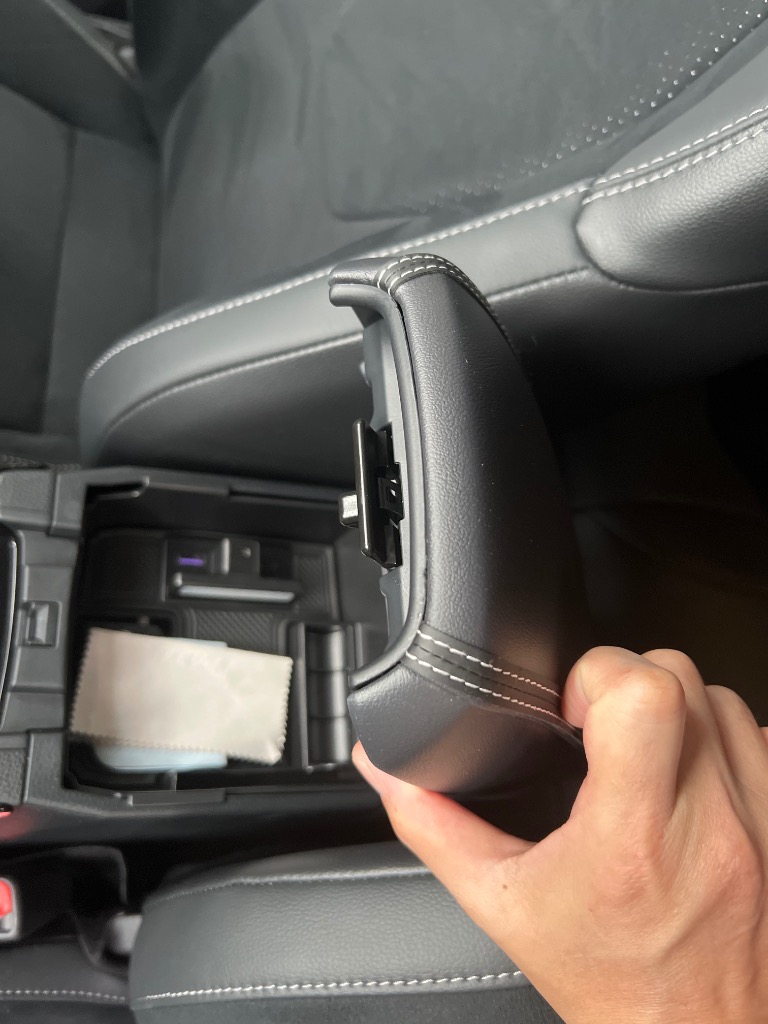 カローラ TOYOTA トヨタ 純正 アームレスト スライドタイプ 08281