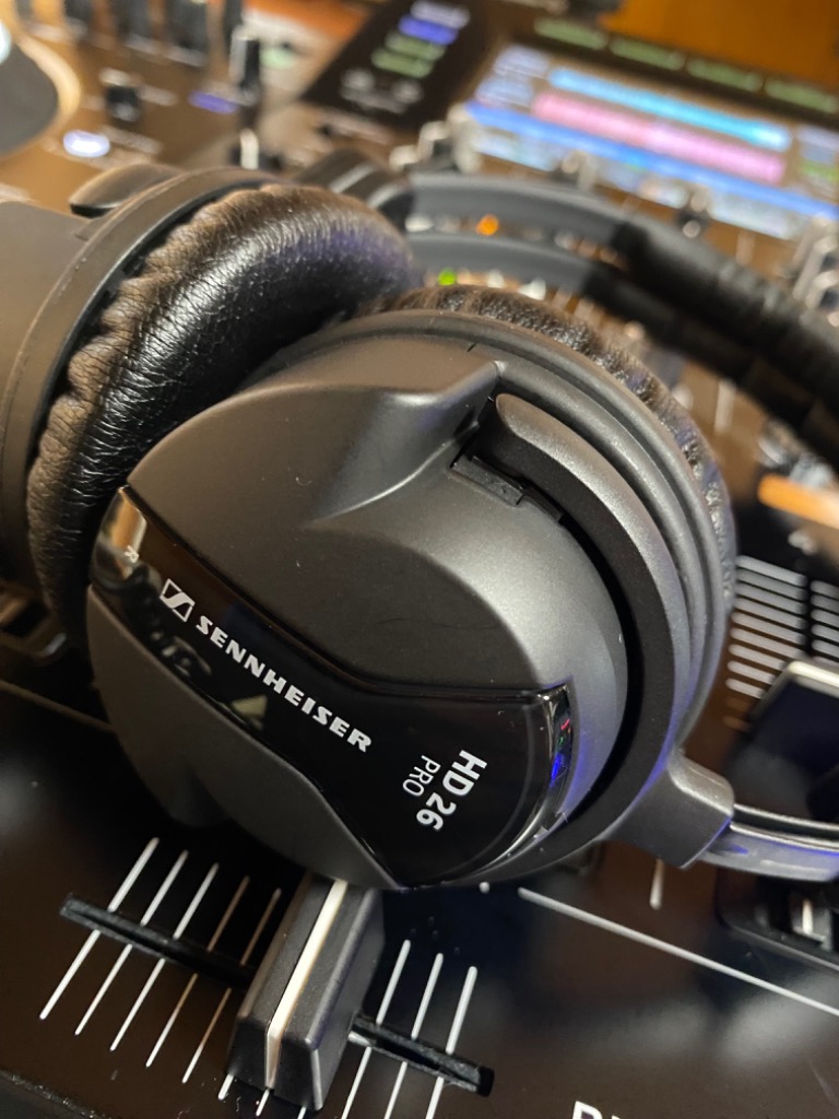 SENNHEISER HD 26 PRO ヘッドホン本体 - 最安値・価格比較 - Yahoo