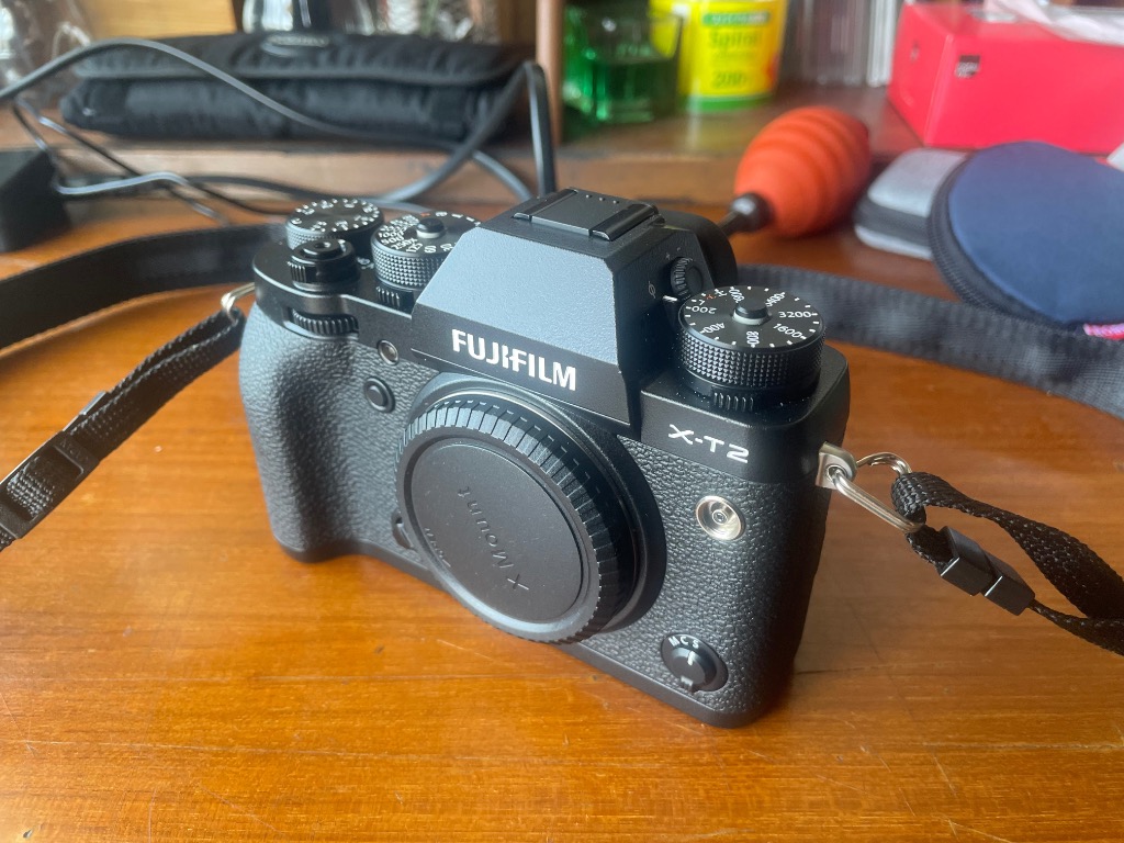 富士フイルム Xシリーズ FUJIFILM X-T2 ボディ ミラーレス一眼カメラ