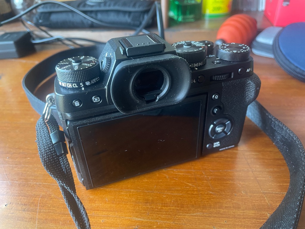 富士フイルム Xシリーズ FUJIFILM X-T2 ボディ ミラーレス一眼カメラ