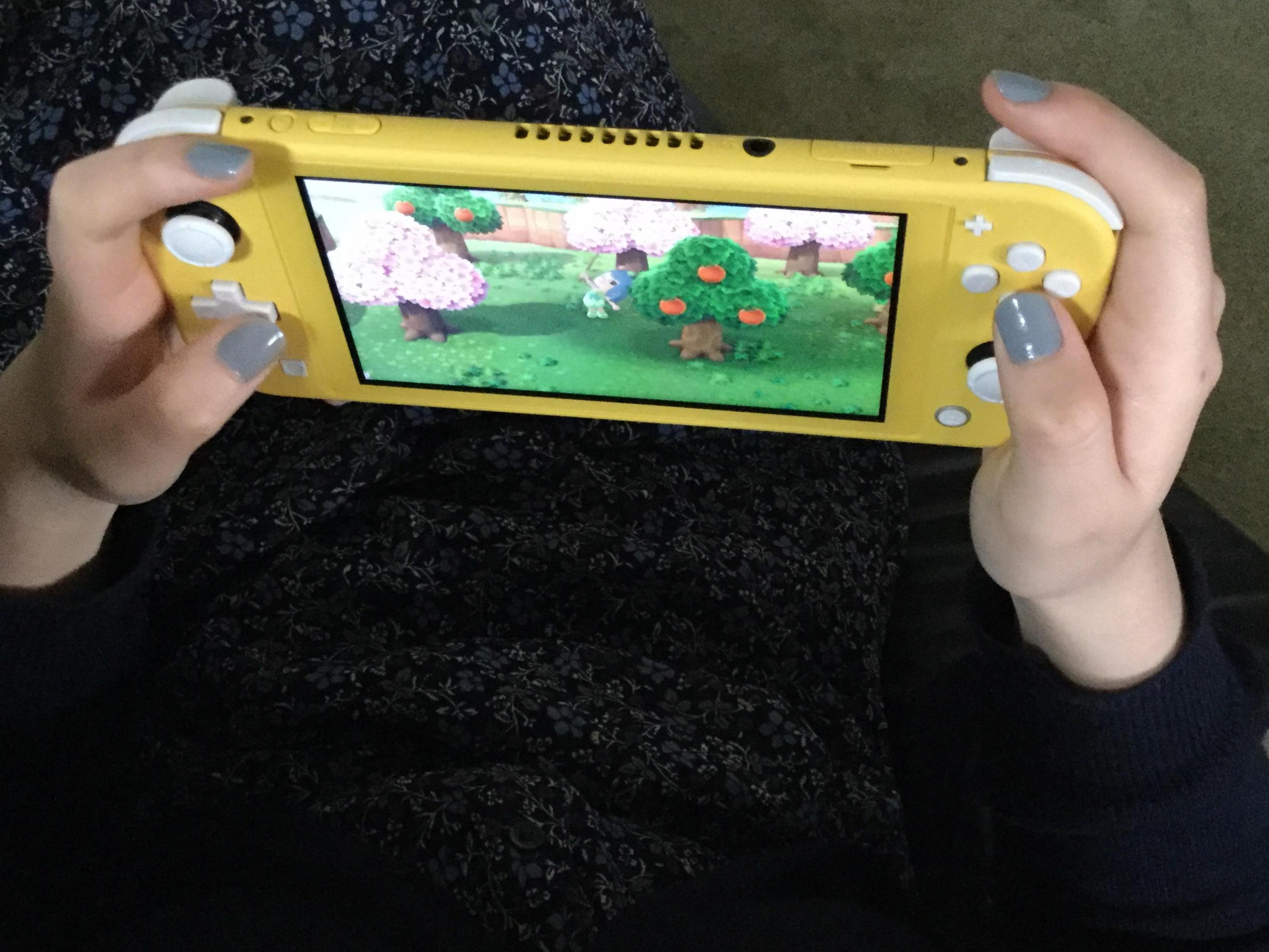 Nintendo Switch ニンテンドースイッチライト 本体 新品 Lite イエロー