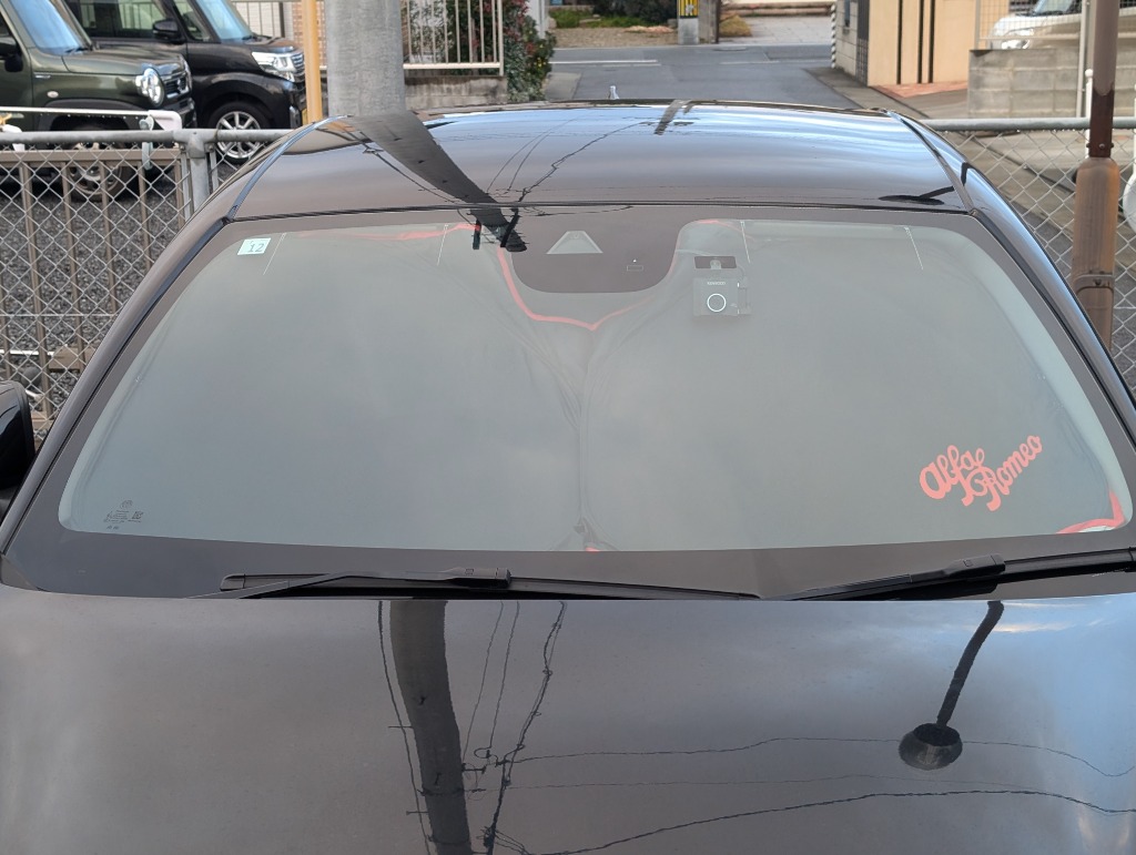アルファロメオ（ALFA ROMEO） 純正 サンシェード ・サンシェイド