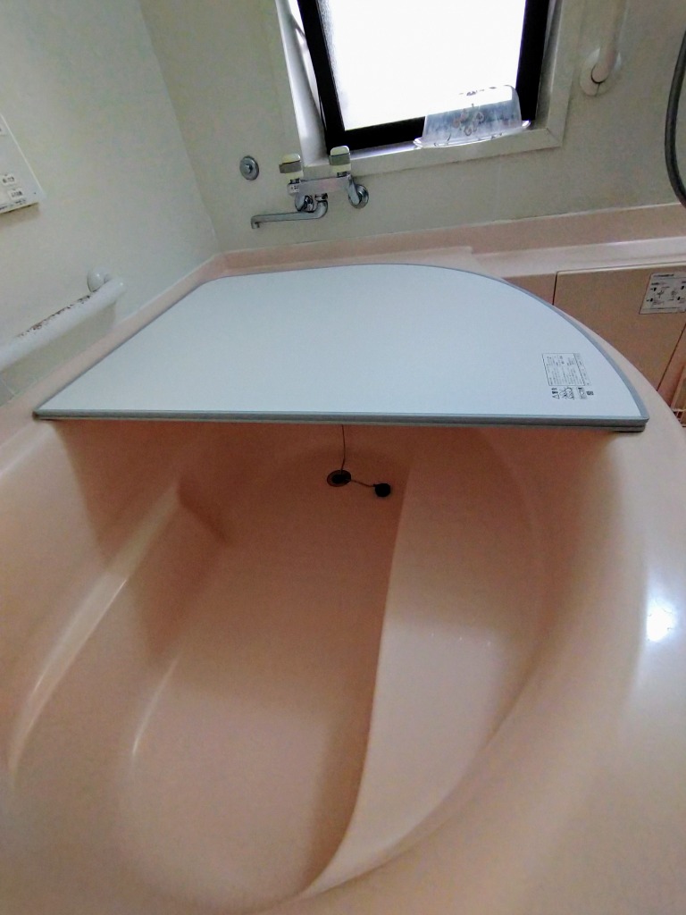 LIXIL（リクシル） 風呂ふた 薄型保温組ふた 浴槽サイズ 95×140cm用