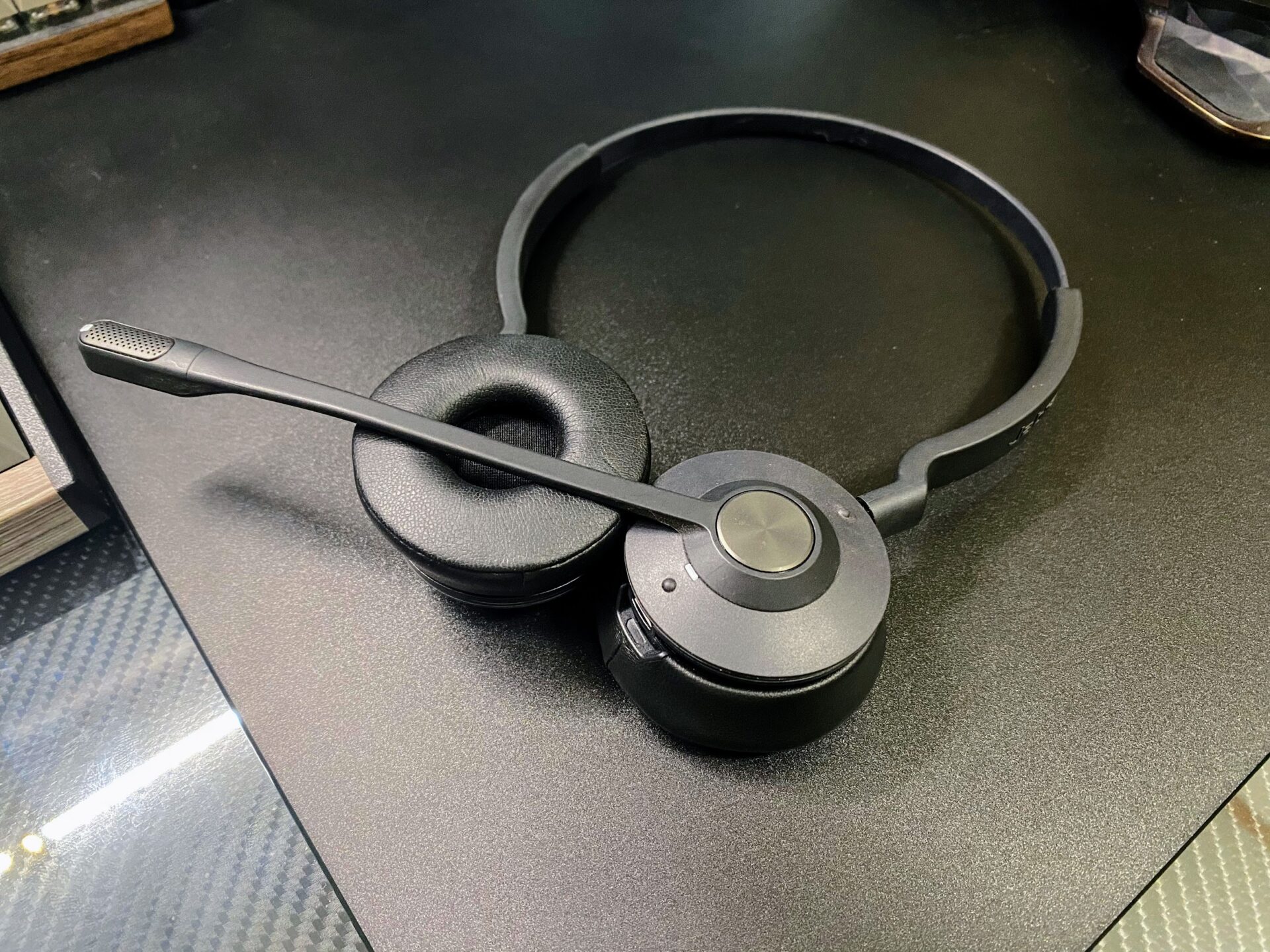 通信距離はなんと150m！Jabra Engage 55 ワイヤレスヘッドセットは遠