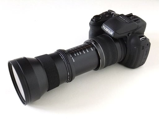 高倍率ズームレンズだけが売り物でない、発展性のあるカメラ』 富士