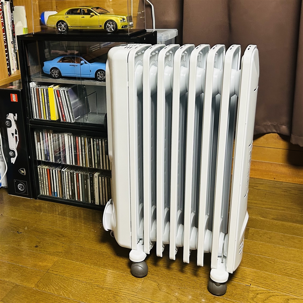 価格.com - 『こう言う形状のオイルヒーターは、昔の学校や病院によく