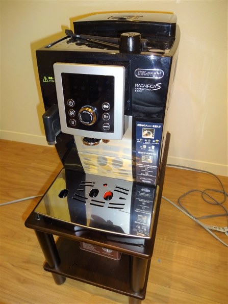 デロンギ マグニフィカ S カプチーノ スマート ECAM23260SB 価格比較