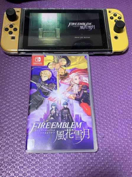 任天堂 ファイアーエムブレム 風花雪月 [通常版] [Nintendo Switch