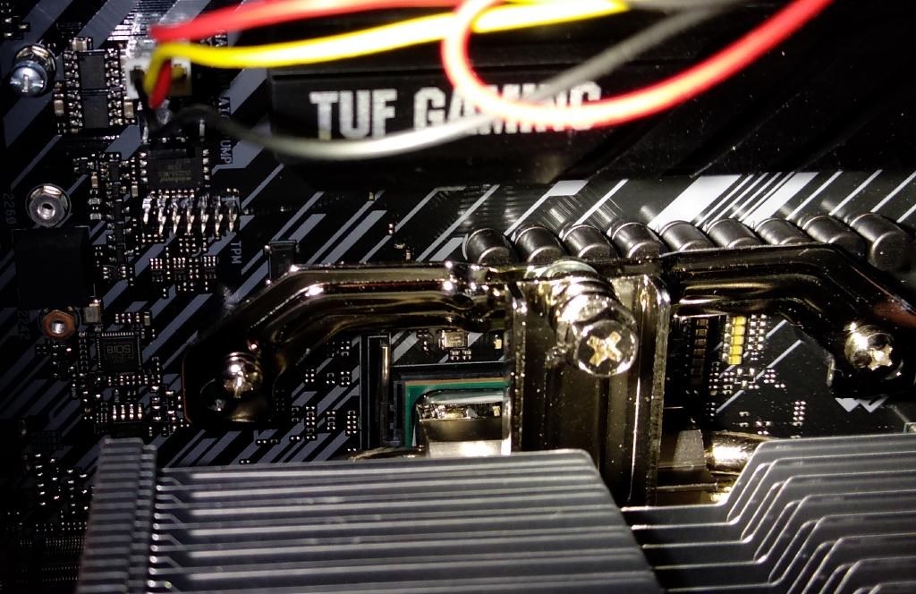 換えてよかったです。ASUS TUF GAMING B550-Plus での使用。』 サイズ