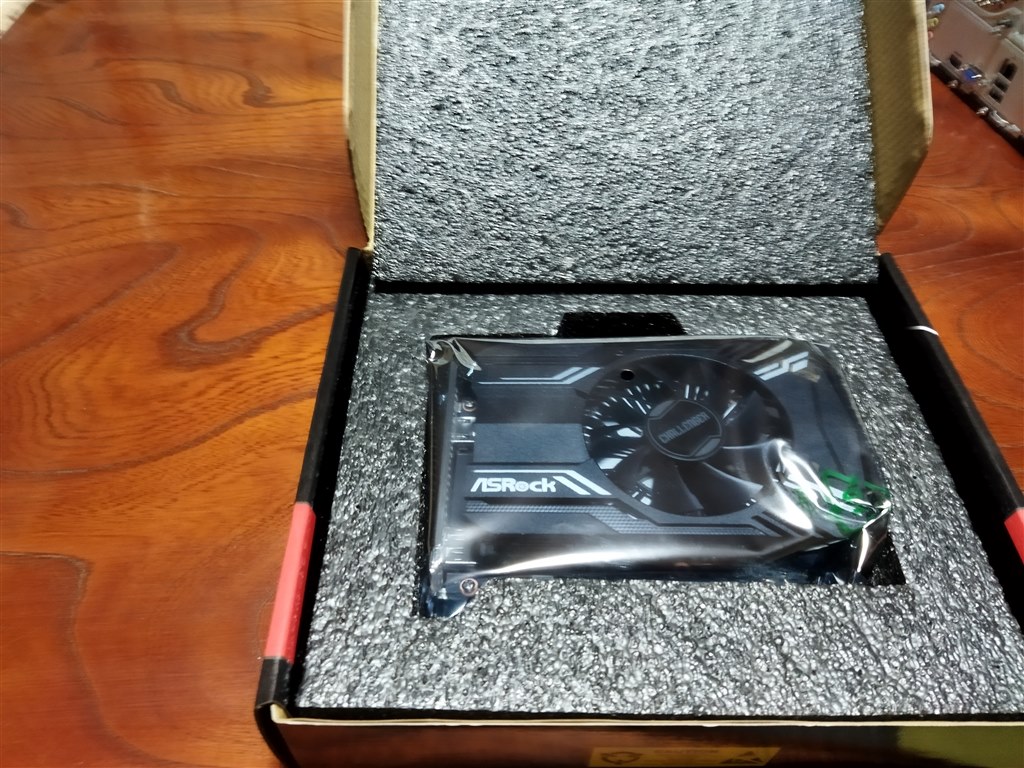 気になったので買ってみました』 ASRock Radeon RX 6400 Challenger