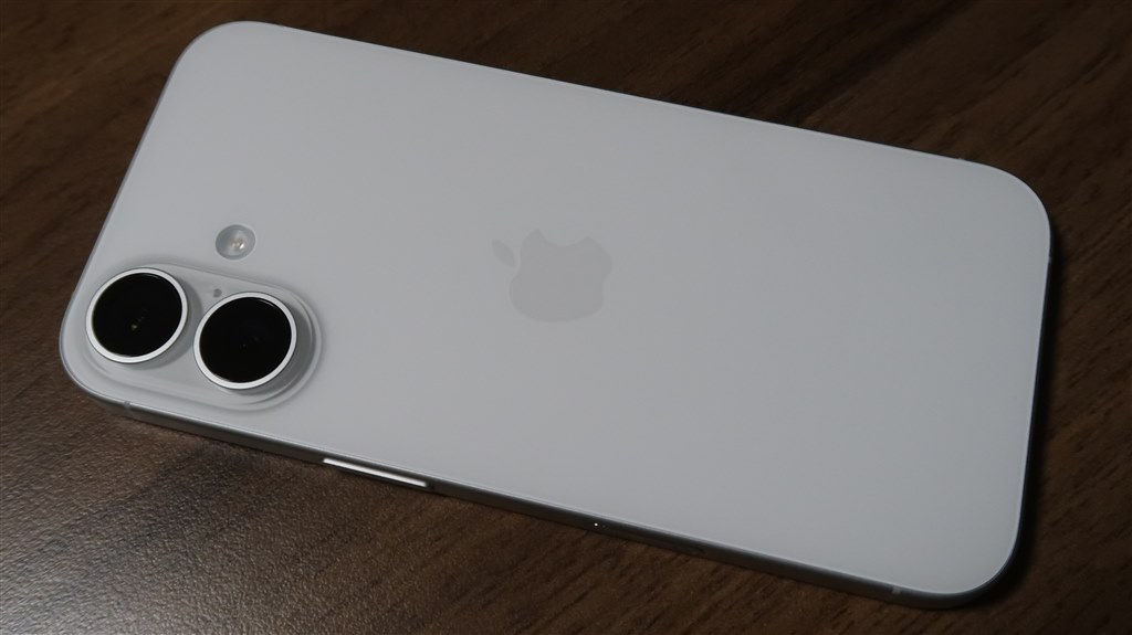 順当な最新機種』 Apple iPhone 16 128GB SIMフリー [ホワイト] アウト