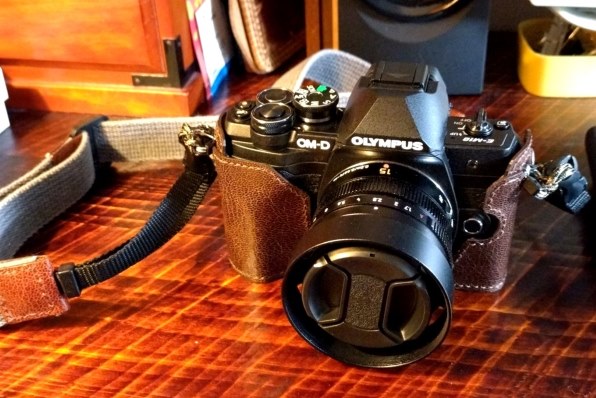 オリンパス OM-D E-M10 Mark IV ボディ [ブラック] レビュー評価・評判