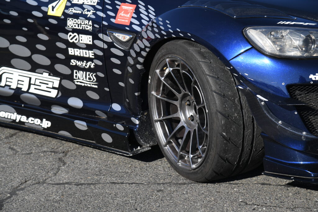 サイドポートの265ps仕様をD1GPドライバーの蕎麦切広大がアタック