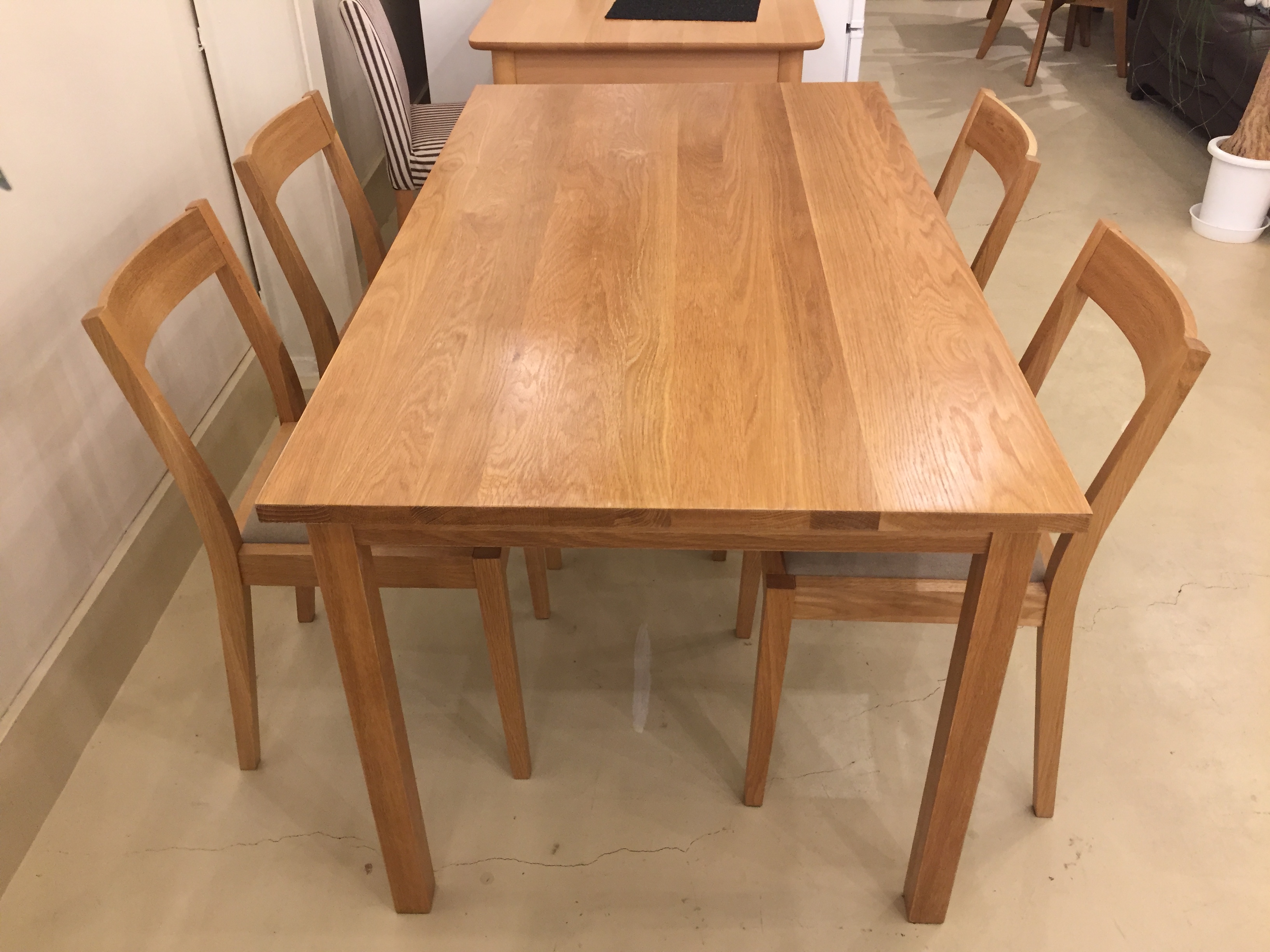 ダイニングテーブルセット／無印／天然木／オーク材／ナチュラル／ 4人