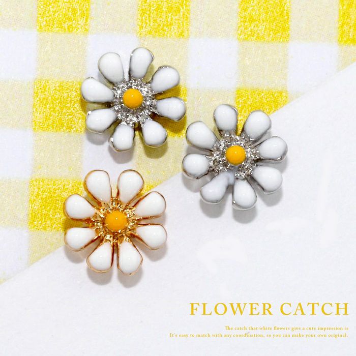 白いお花モチーフキャッチ｜ボディピアス凛【公式】