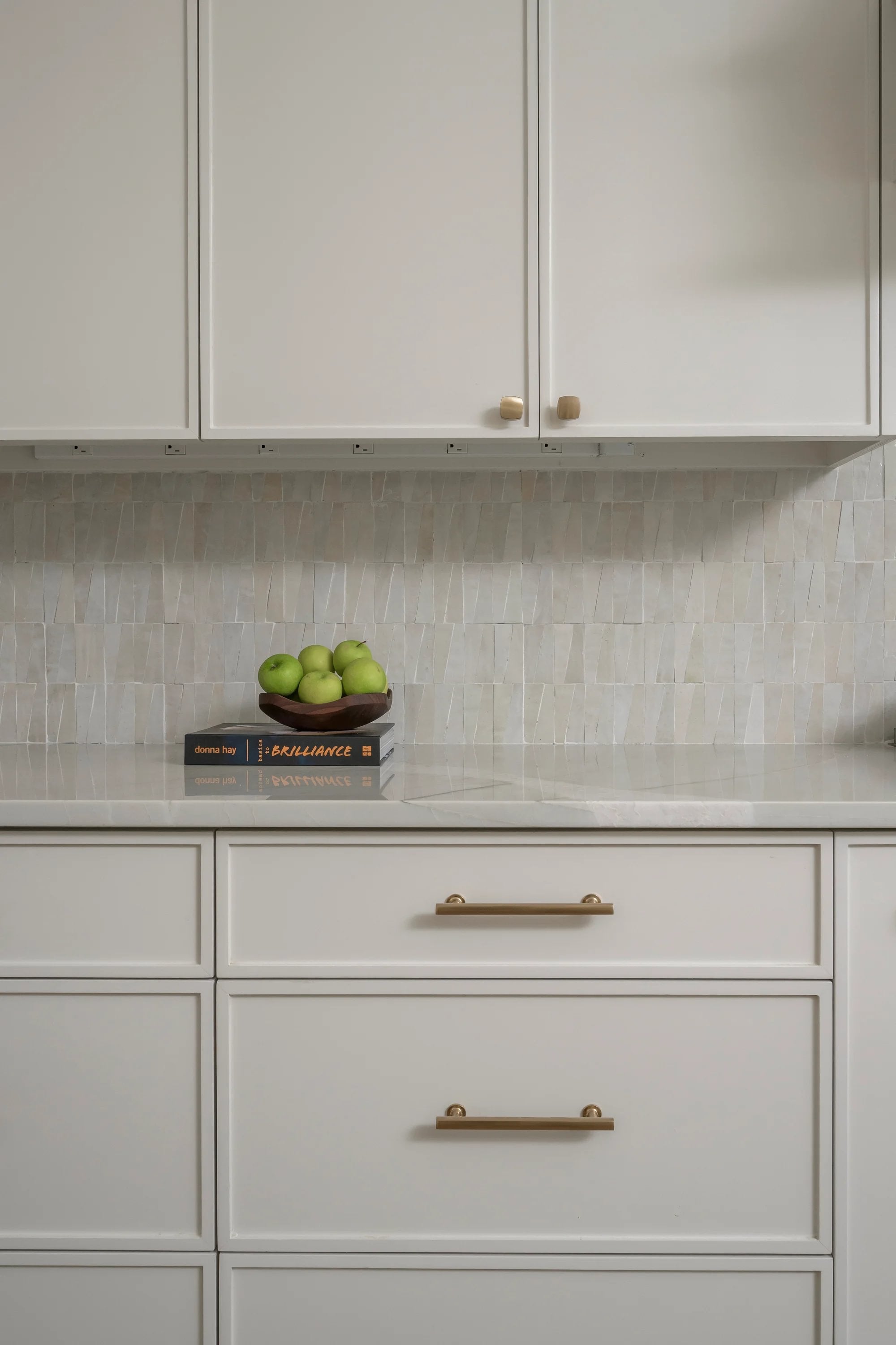 Natural White 1x4 Trapezoid Mosaic Zellige Tile