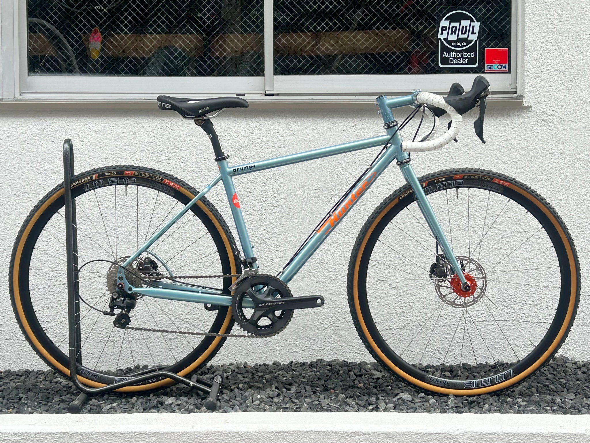 完成車 – Grumpy Bike Shop