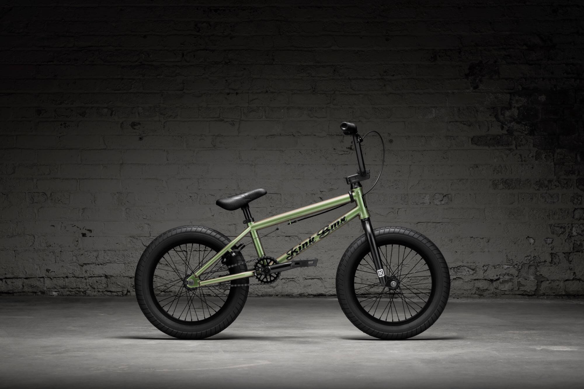 2026 CARVE 16″ - モトクロスインターナショナル