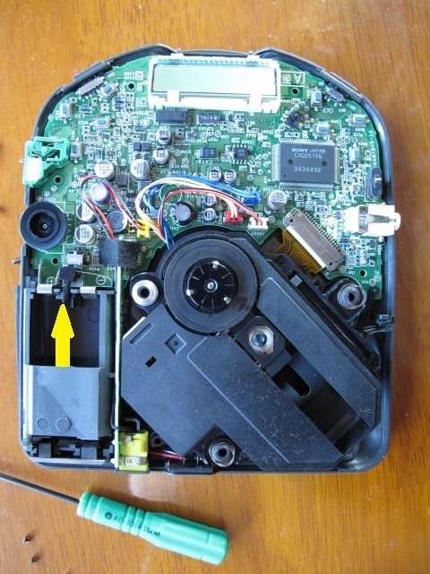 修理で部品が余った．．．！？: ナンチャッテ技術者の凸凹日記