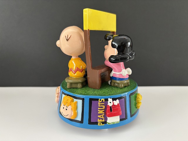 1998年 Flambro ヴィンテージ チャーリーブラウン ルーシー オルゴール