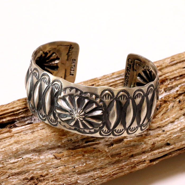 インディアンジュエリー] ナバホ族 EMERSON BILL作 シルバー ワイド