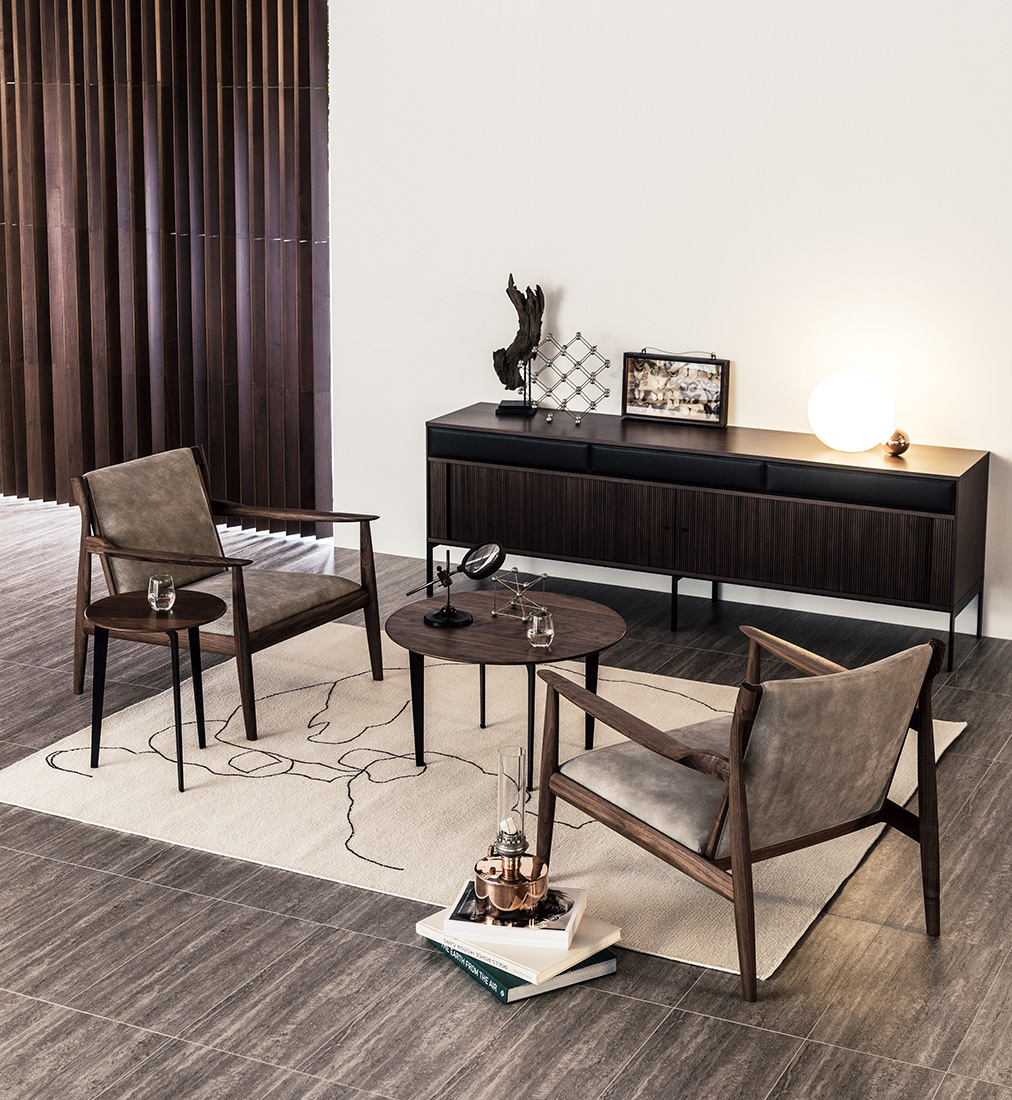 CLAUDE（クロード）｜Chairs｜Easy Chairs｜Ritzwell（リッツウェル）