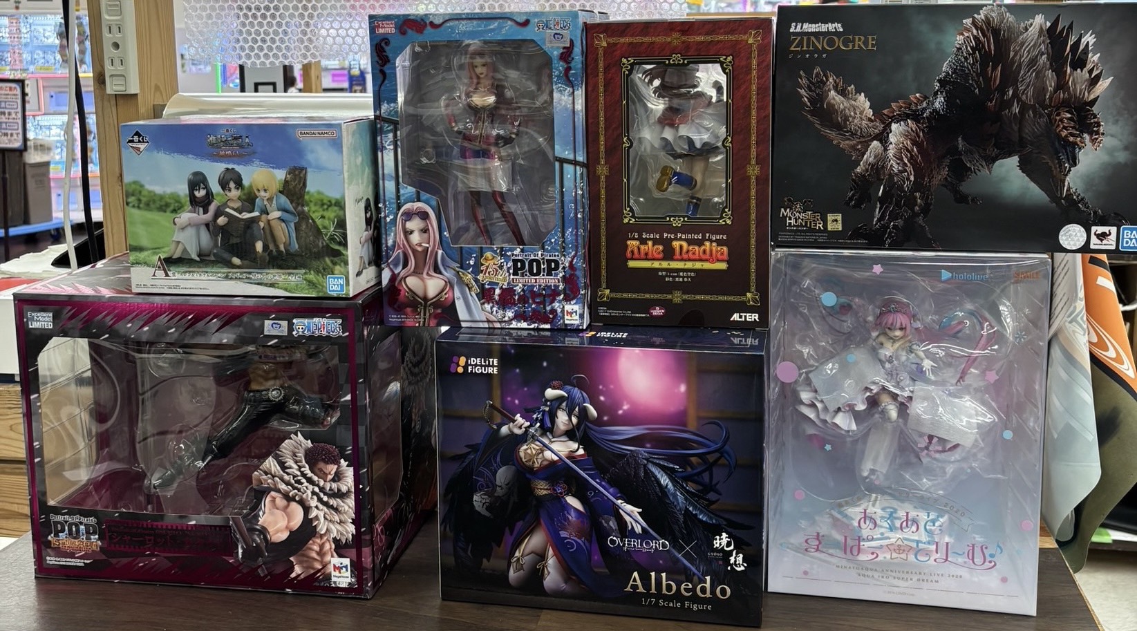 美女フィギュア ワンピースP.O.P 一番くじ など買取させていただきまし