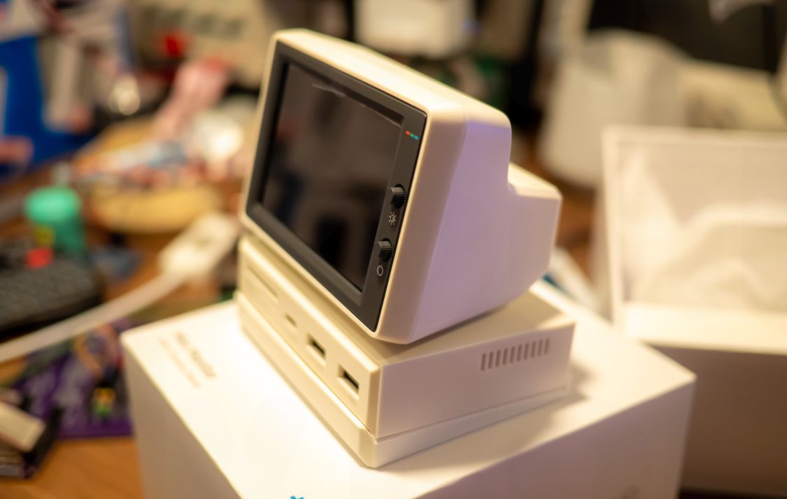 HAGiBiS MiniMonitor USB-C Docking Station 【お写真レビュー】