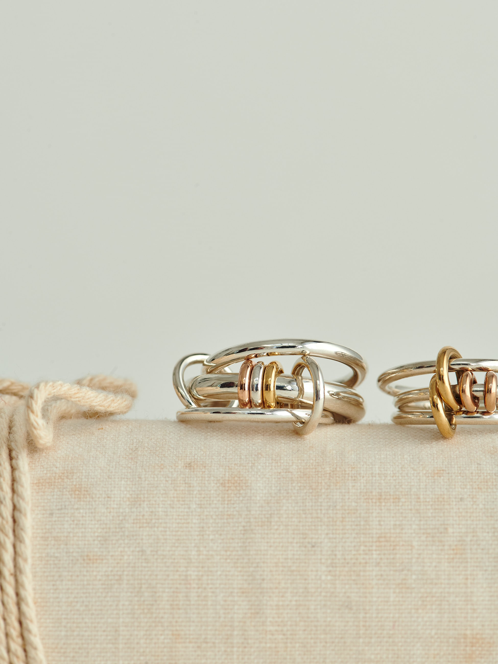 ジェミニ スリーリンクス スターリングシルバー リング｜Spinelli