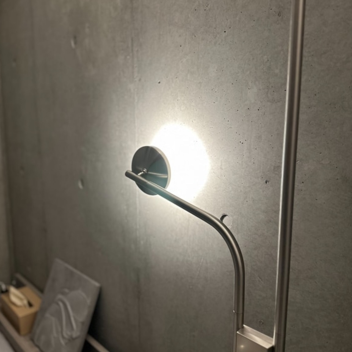 IKEA - イケア -】ISJAKT -イスヤクト- LEDフロアアップライト/読書