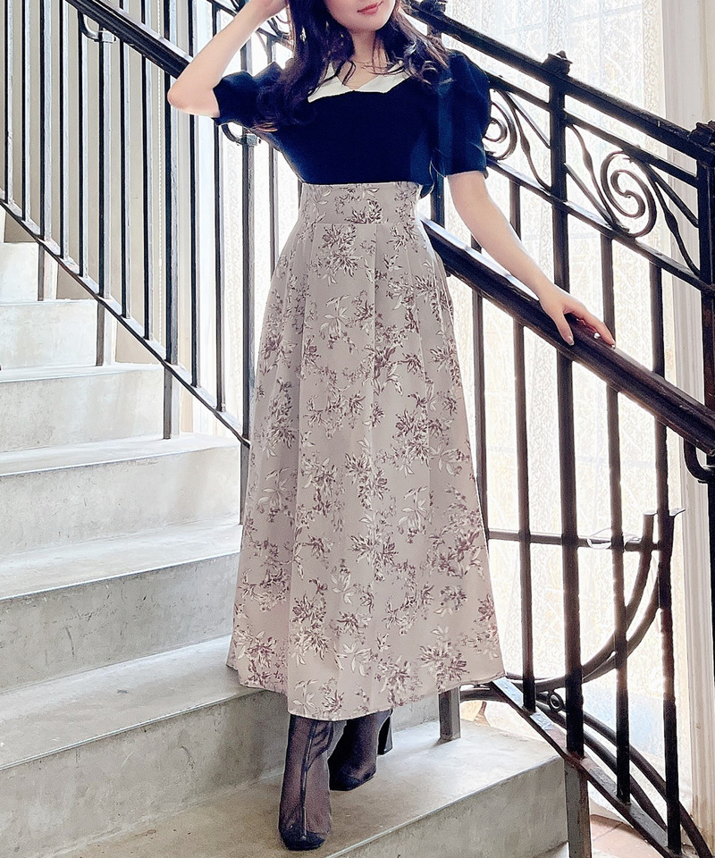 タックフレアロングスカート｜MIIA ミーア 商品詳細｜ファッション通販