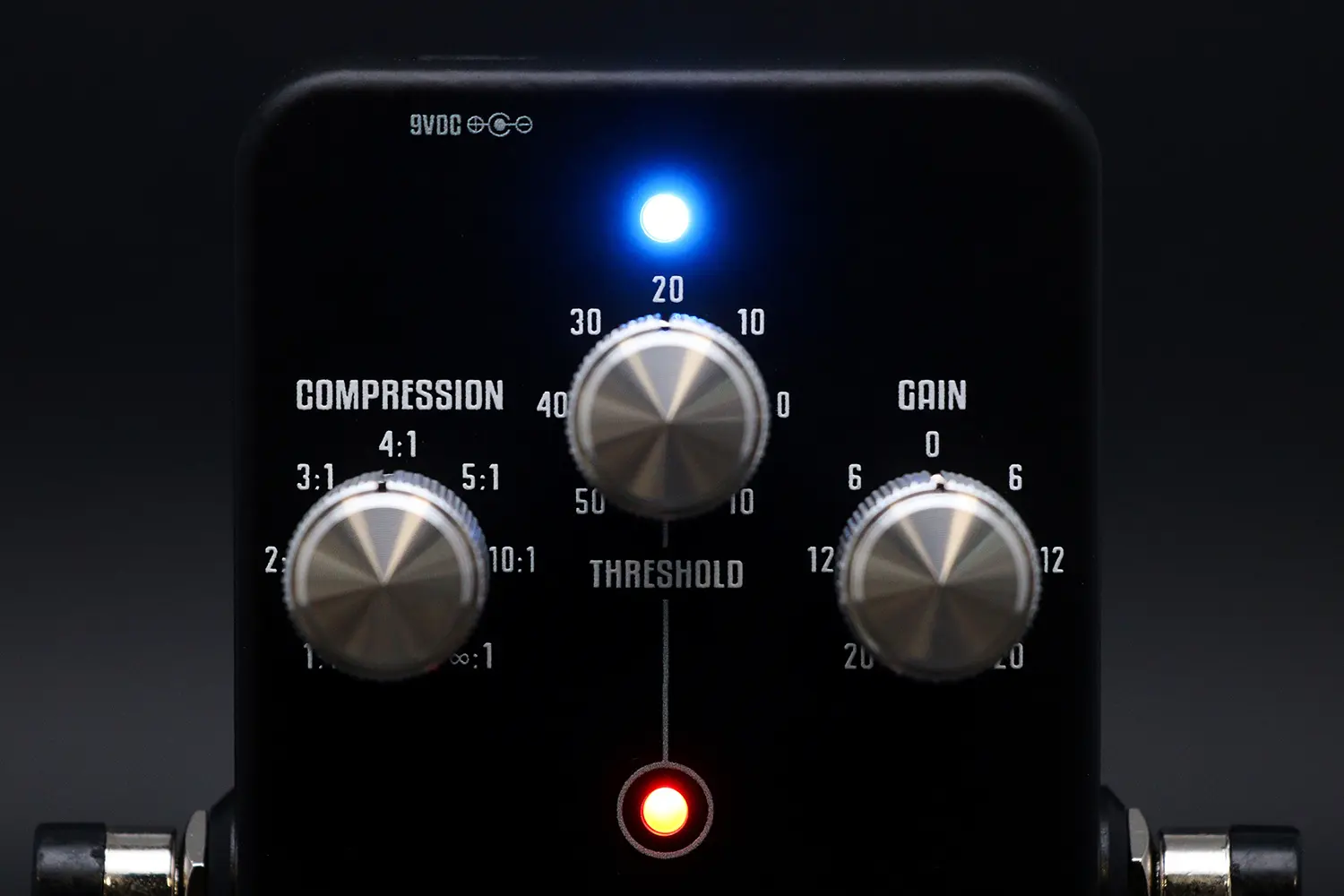 Keeley Bassist Compressor Limiting Amplifier - Chromalux 2K24