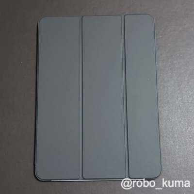 新しく背面もカバーする「11インチiPad Pro用Smart Folio – チャコール