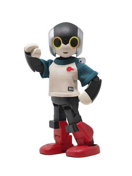 ロボユニが「ロビ2」の公式ウェア全12種類と限定カラーのニットTシャツ