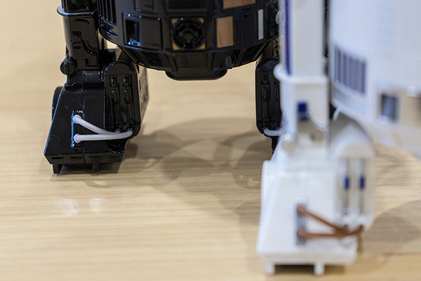 動画あり】スフィロのスター・ウォーズ新ドロイド「R2-Q5」レビュー