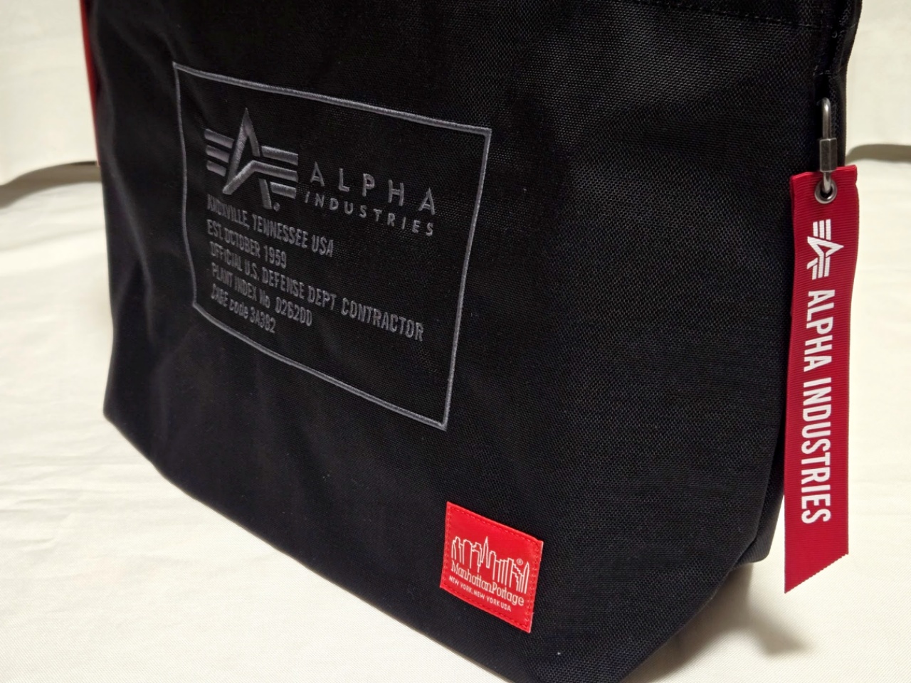 毎年即完売の「マンハッタンポーテージ」の福袋を大公開！ 重い袋が