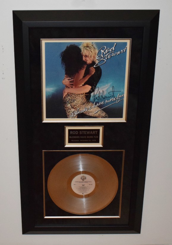 Rod Stewart - Blondes Have More Fun, rock star galleryROCK STAR