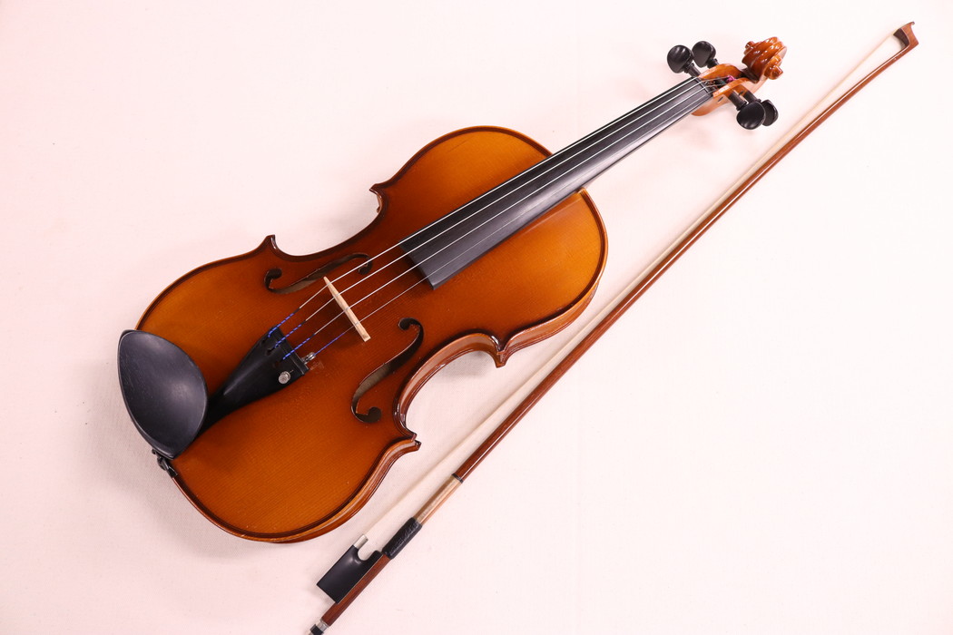 Karl Höfner カールヘフナー＃66 バイオリン・弓・ケースセット［中古