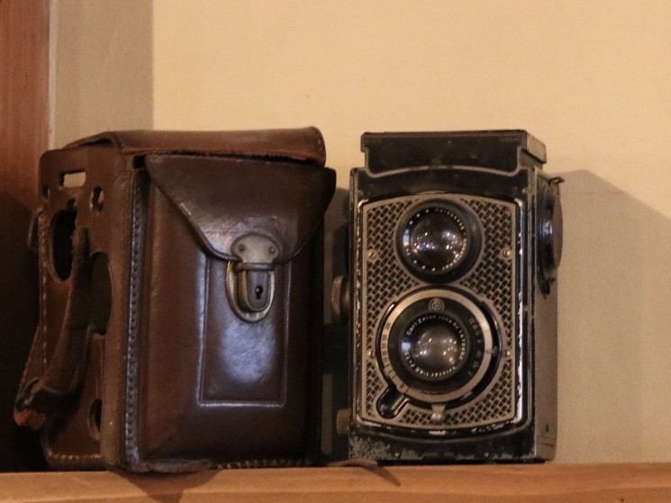 RolleicordⅠ】”金ぴかコード”や”アールデコ”の愛称で人気の初代