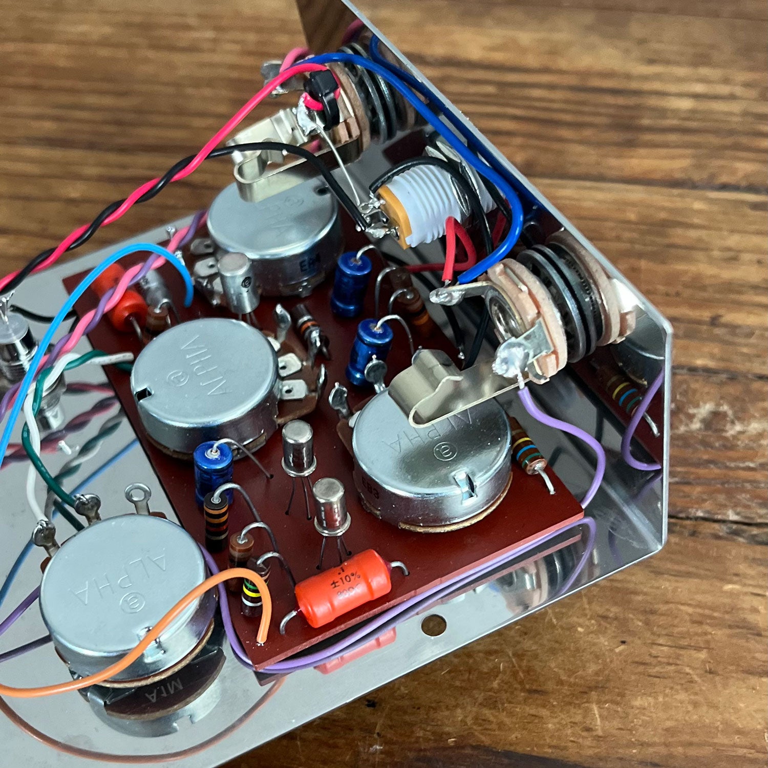 DEZZYNER – RoShi Pedals