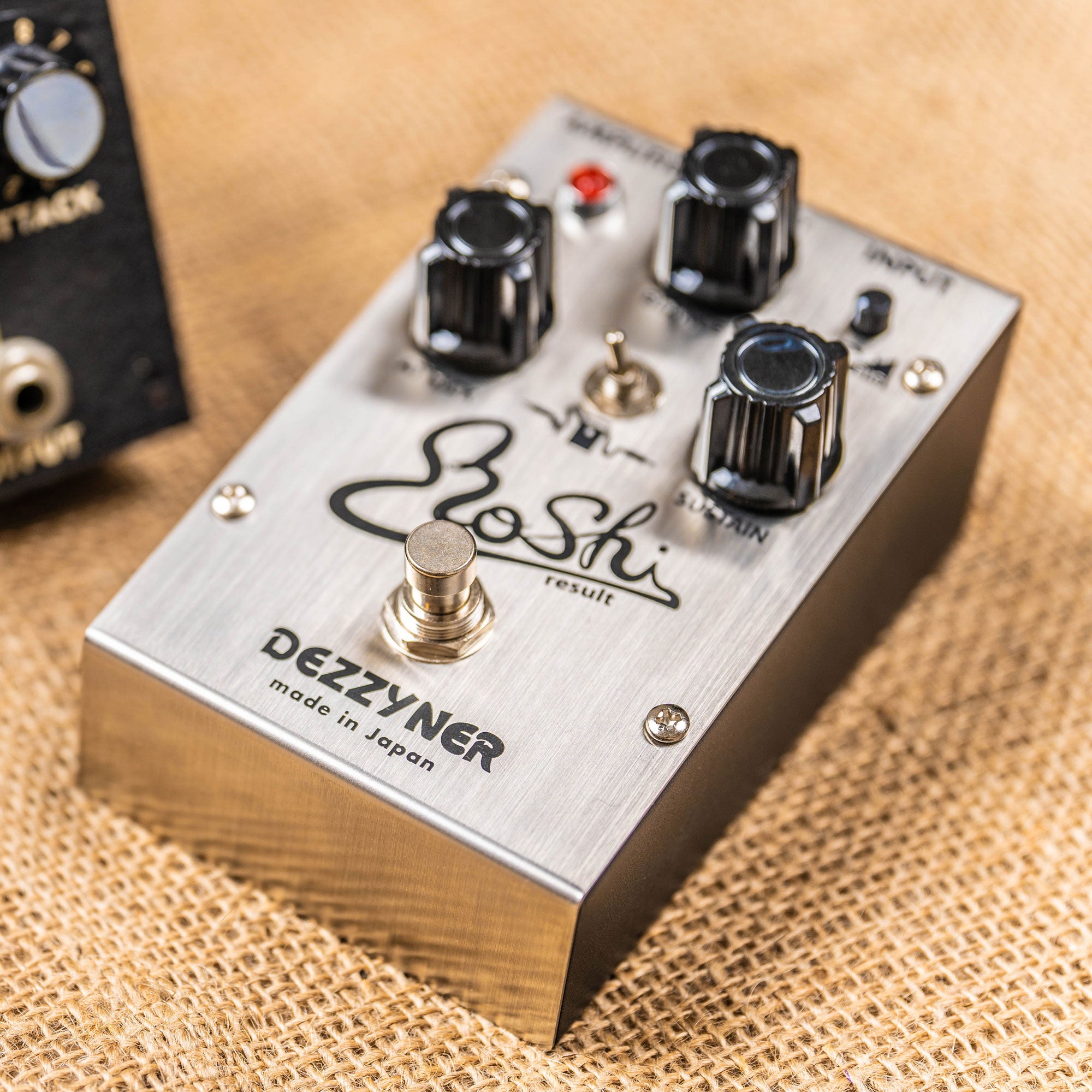 DEZZYNER result – RoShi Pedals