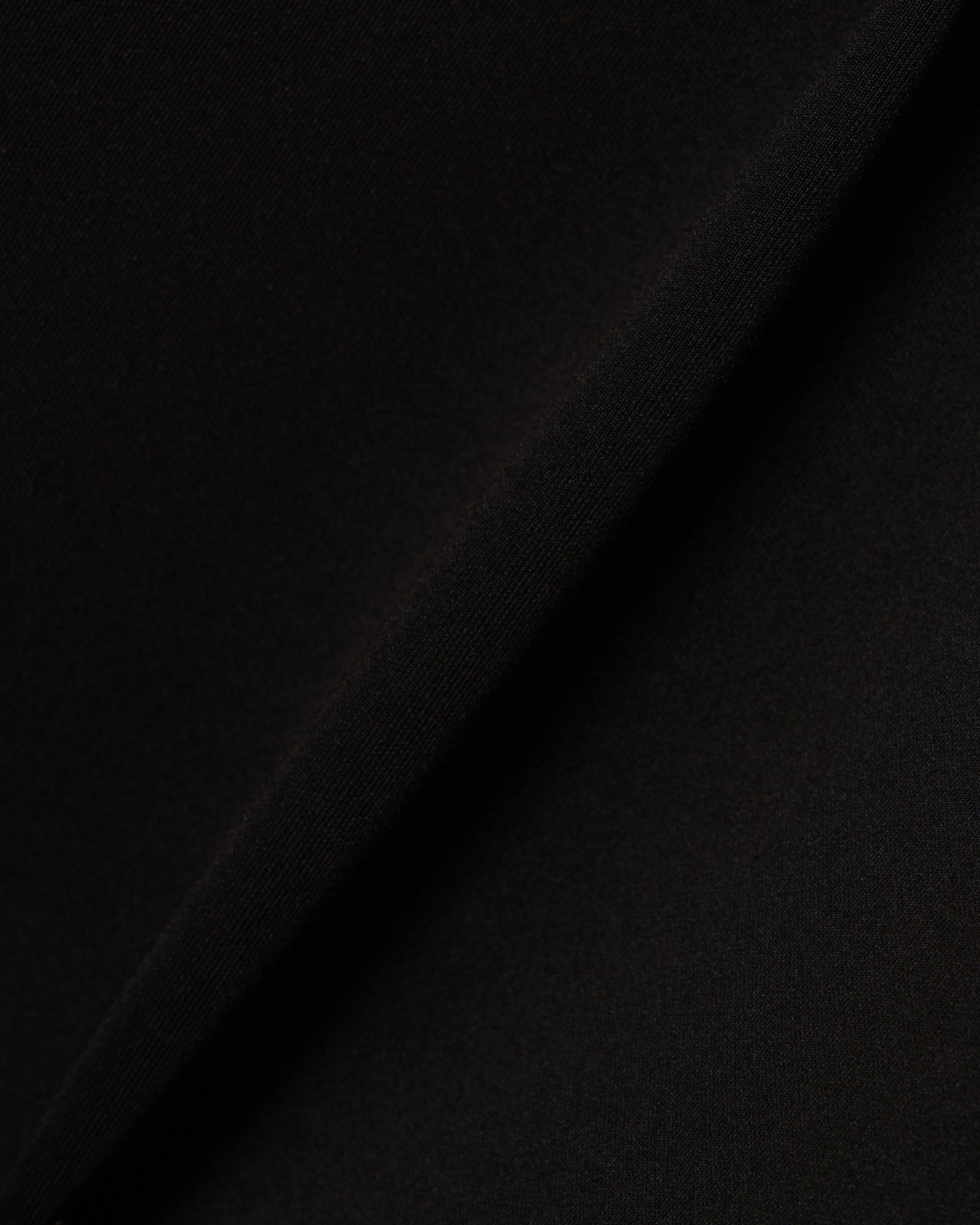 NOT JUST ONE L/S MOCK NECK BLACK – RUFFLOG