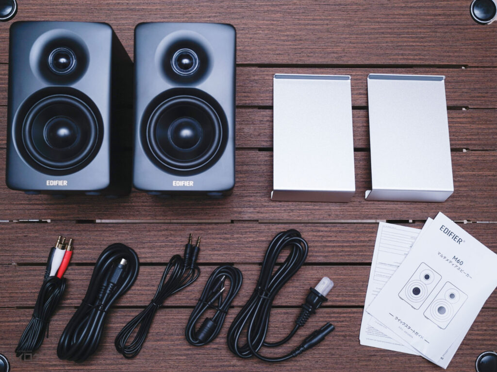 Edifier M60 モニタースピーカーをレビュー。小さい！コンパクトで機能