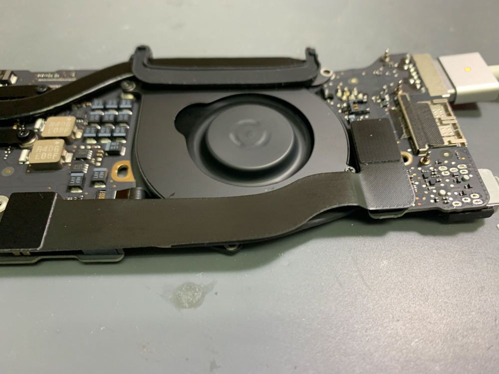 Apple MacBook air マザーボード故障品 全商品 | Macリペア・ロジック