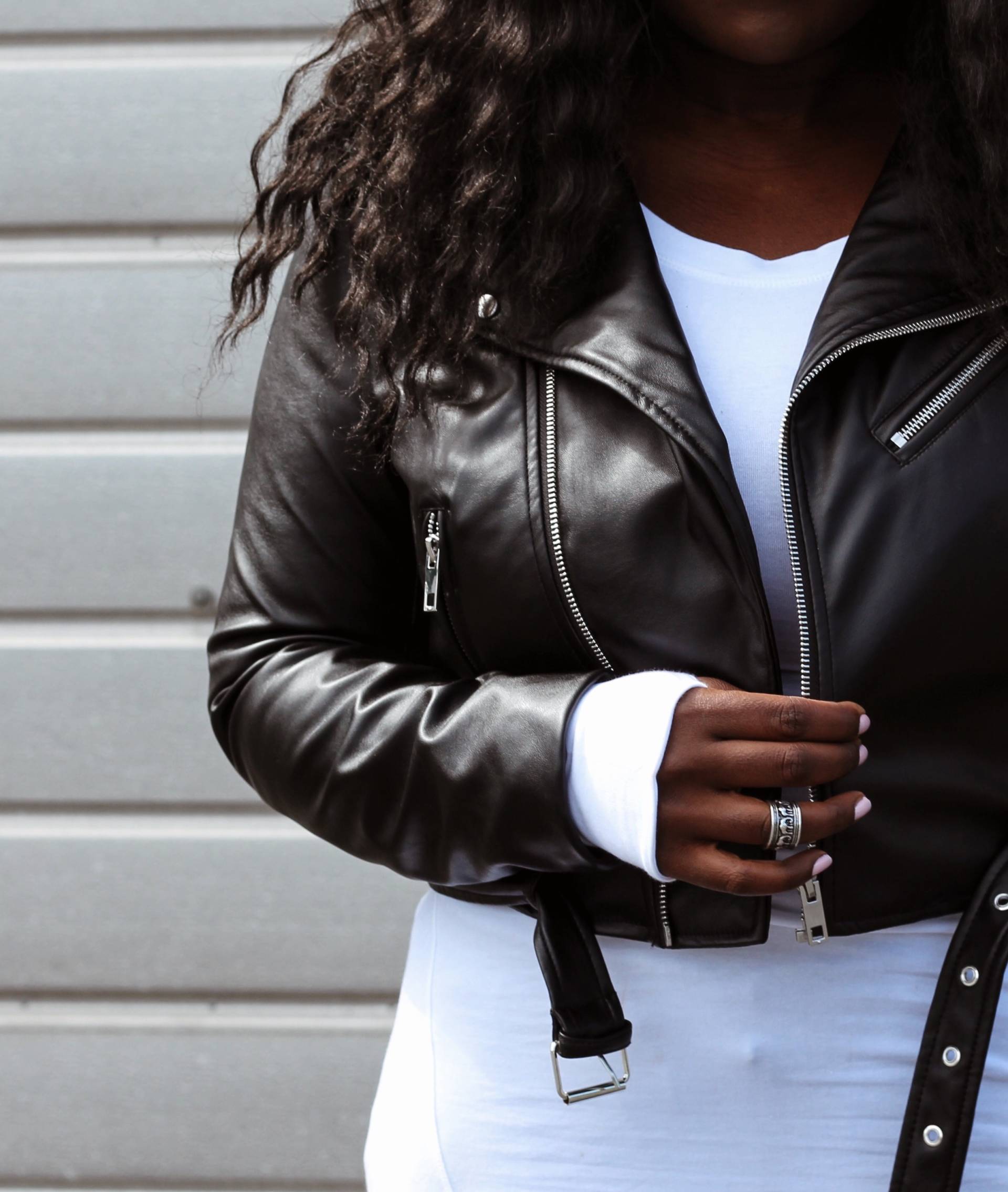 A Pop of White with Crane & Lyon | Ruthie Ridley