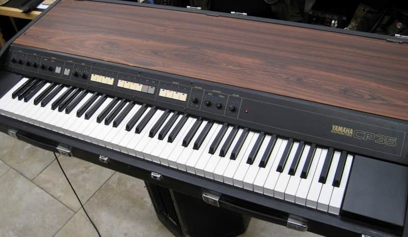 Vintage Yamaha CP35 Electric Piano Keyboard w/ Built-in Stand (see